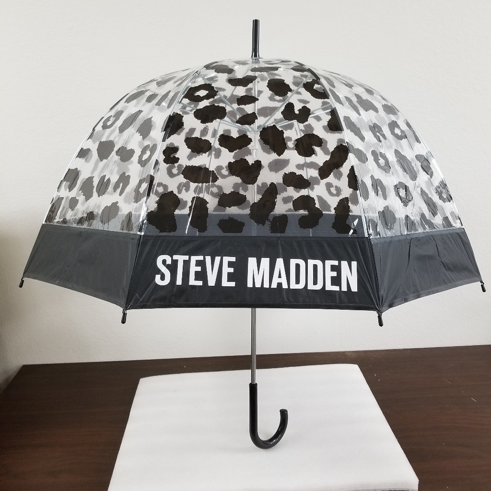 Steve Madden Umbrella, Brand New!